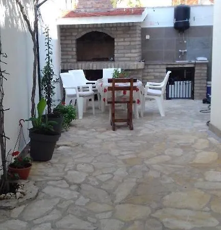Svalina Apartment *