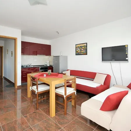 Svalina Trogir