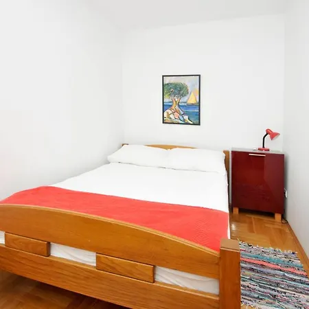 Svalina Apartment *