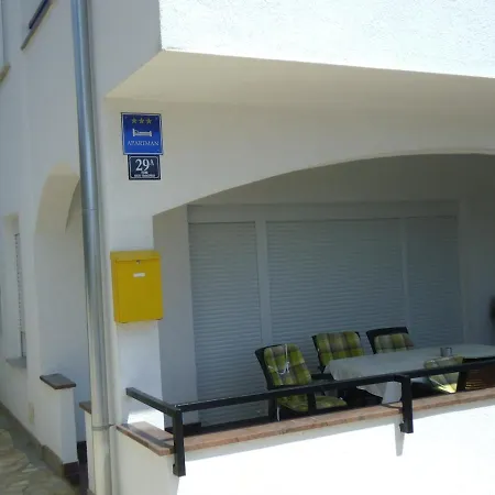 Apartment Svalina *